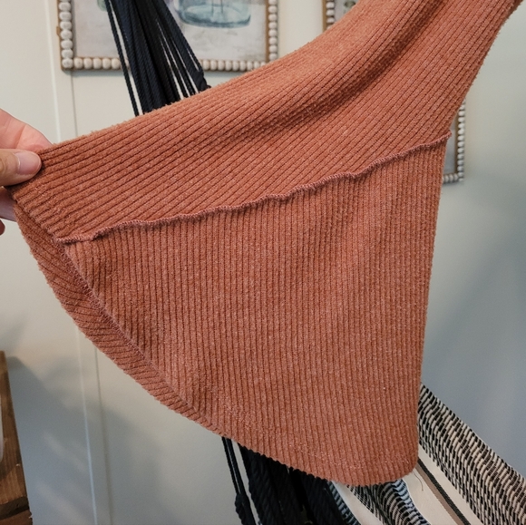 Three Bird Nest Tunic Dress In Rust - Picture 4 of 6